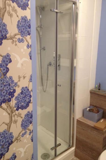Charming English Style Studio Flat Londres Extérieur photo