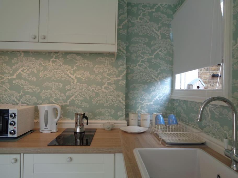 Charming English Style Studio Flat Londres Extérieur photo